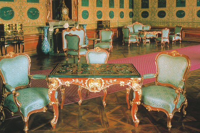 Vienna: Skip the Line Schönbrunn Palace and Gardens Guided Tour - Stop 2: Schönbrunn Palace highlights, built around guided storytelling