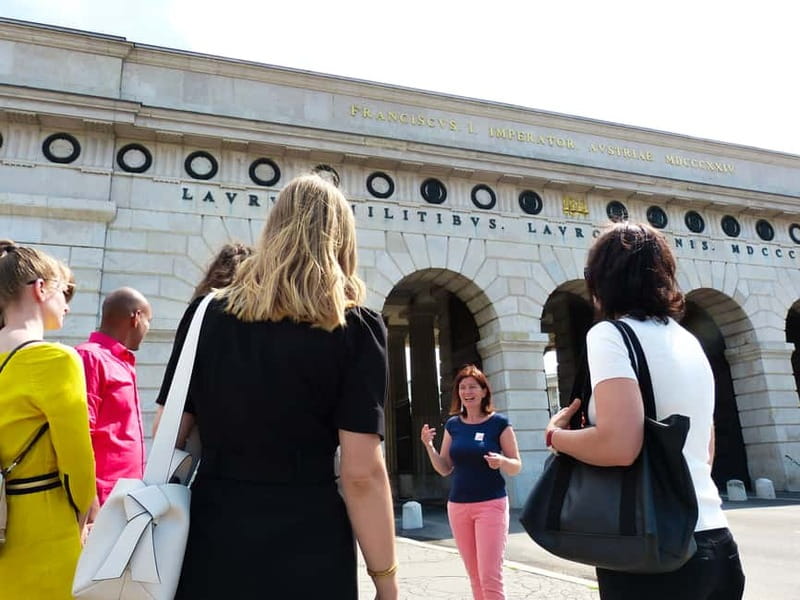 Vienna: Small Group Guided Walking Tour of City Highlights - The museums photo-stop pair on Ringstraße: big sights without the time sink
