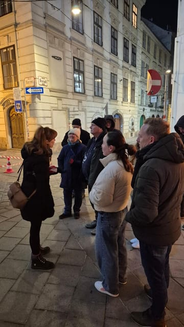 Vienna: Spooky Ghost Tour in English - Countess Bathory: the tour’s gore-free entry point