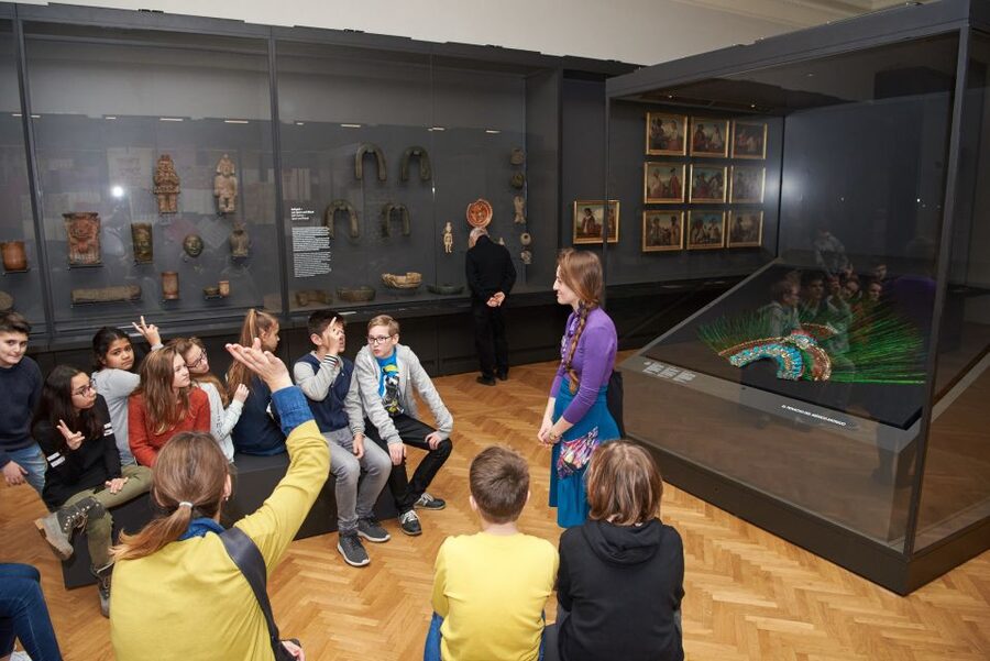 Vienna: Ticket to the Weltmuseum - Getting to the Neue Burg: Your best first move