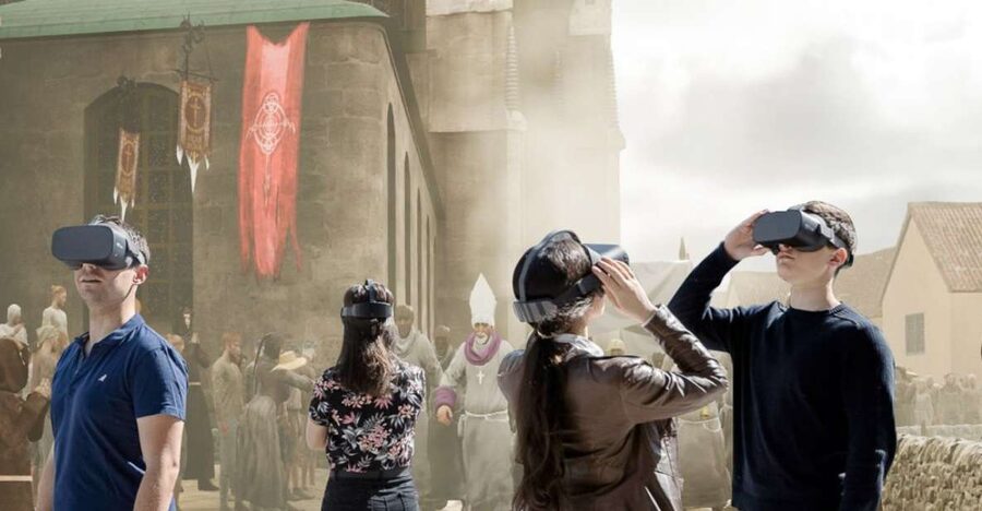Vienna: Time Traveling Virtual Reality Sightseeing Tour - Headset and audio setup makes or breaks it