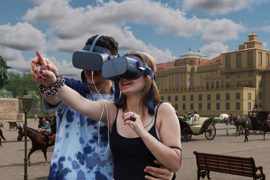 Vienna: Time Traveling Virtual Reality Sightseeing Tour - The Ottoman sieges of 1683: fear, motion, and a city under pressure