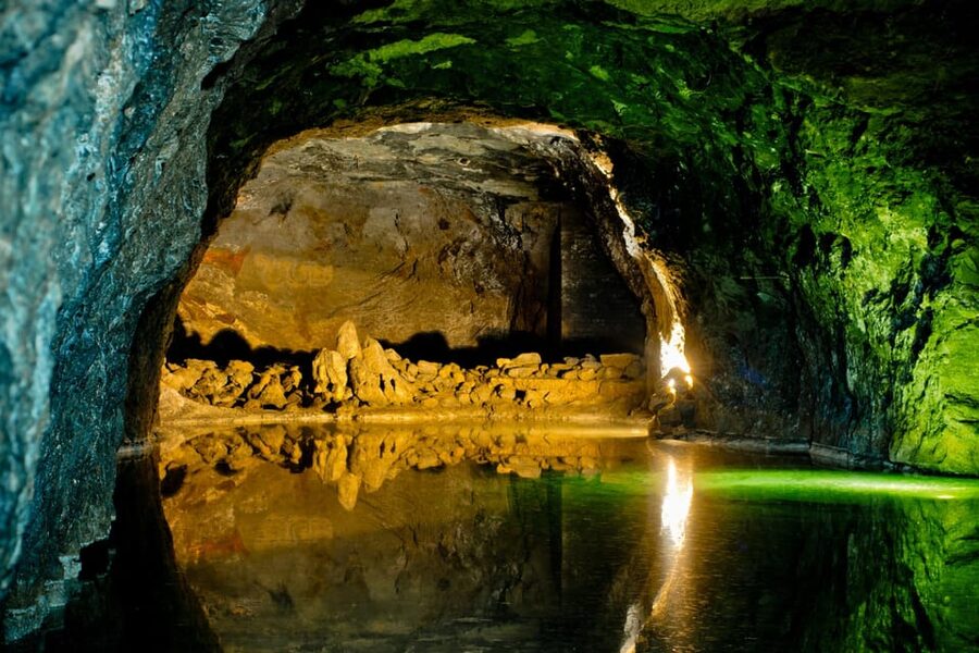 Vienna: Vienna Woods Tour with Underground Lake and Wine - Final Call: Should You Book This Vienna Woods Tour?