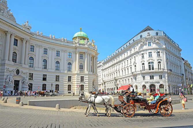 Vienna Walking Tour with Audioguide on Your Smartphone - How the smartphone audioguide actually guides you