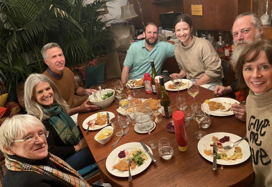 Vienna: Wiener Schnitzel and Strudel Cooking Class - Veal, Chicken, or Vegan: How the Class Keeps It Viennese